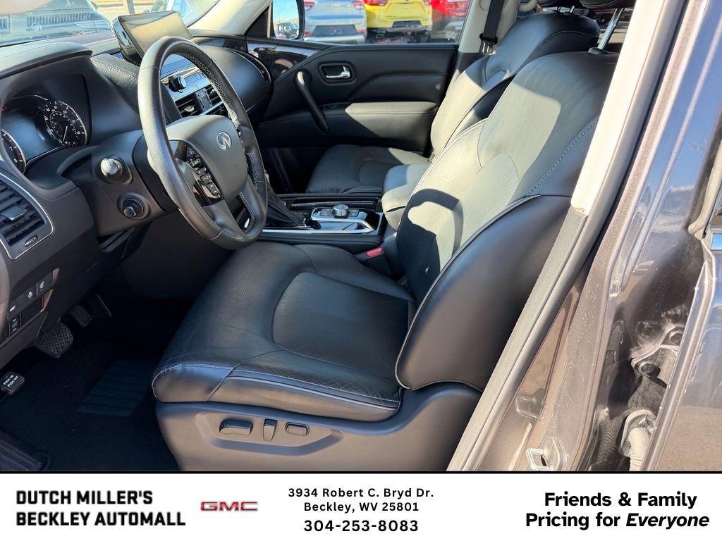 2024 INFINITI QX80 LUXE