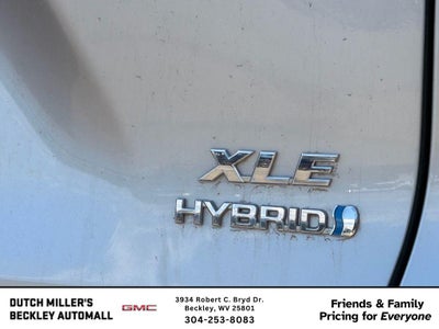 2022 Toyota RAV4 Hybrid XLE