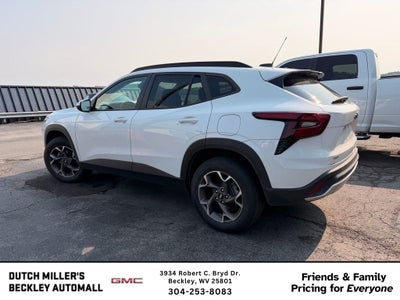 2025 Chevrolet Trax LT