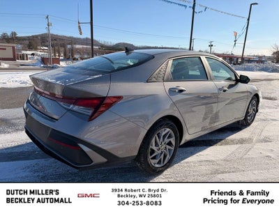 2024 Hyundai Elantra SEL