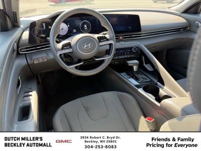 2025 Hyundai Elantra SEL Convenience
