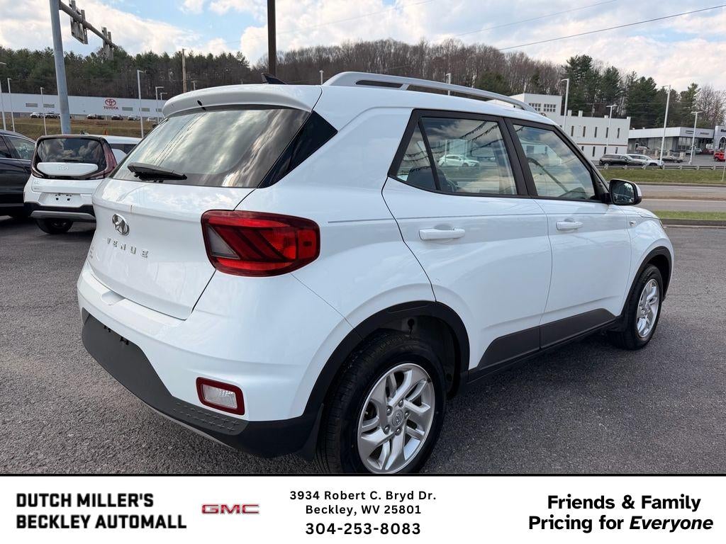 2020 Hyundai Venue SEL