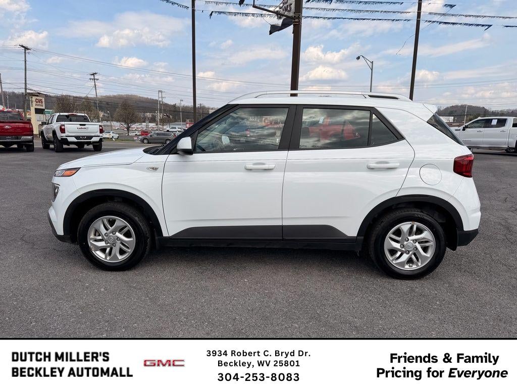 2020 Hyundai Venue SEL