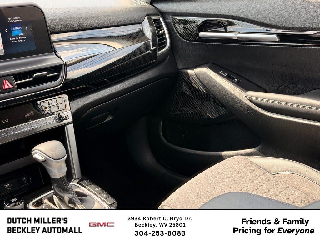 2025 Kia Seltos S