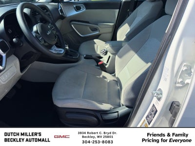 2024 Kia Soul LX