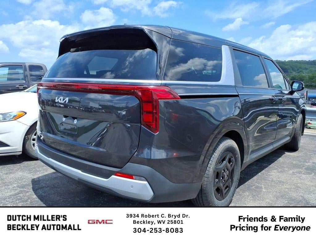 2025 Kia Carnival LXS