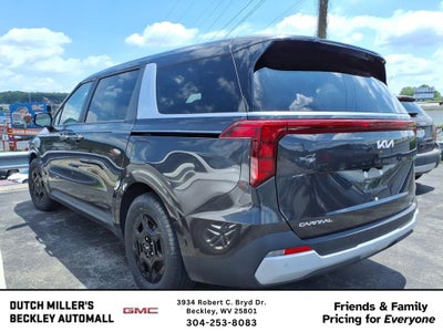 2025 Kia Carnival LXS