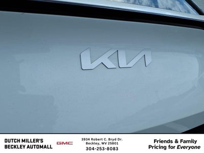 2025 Kia Sportage Hybrid EX