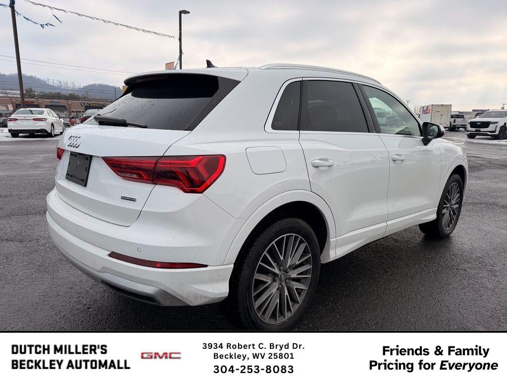 2022 Audi Q3 Premium