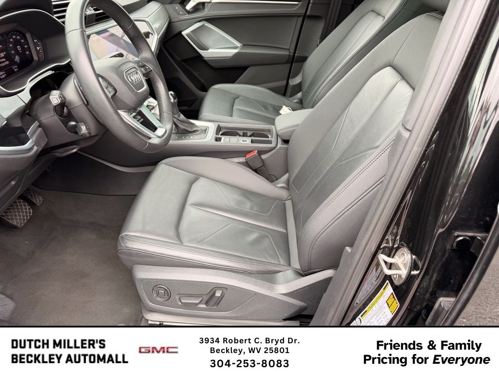 2025 Audi Q3 S line Premium