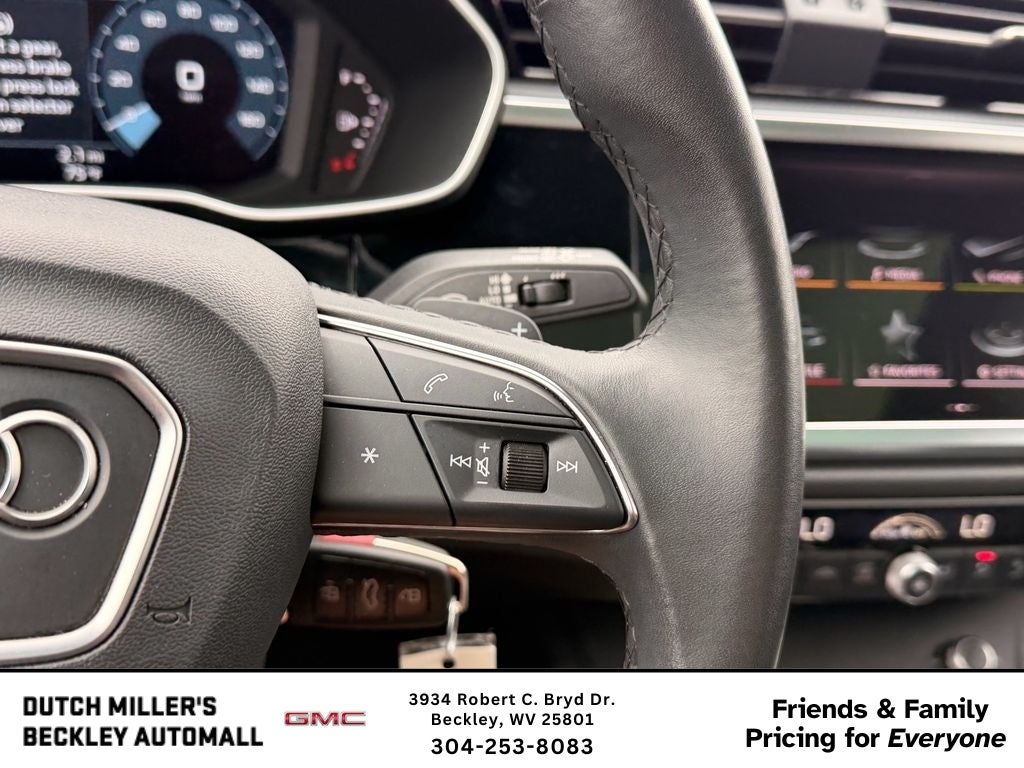 2025 Audi Q3 S line Premium