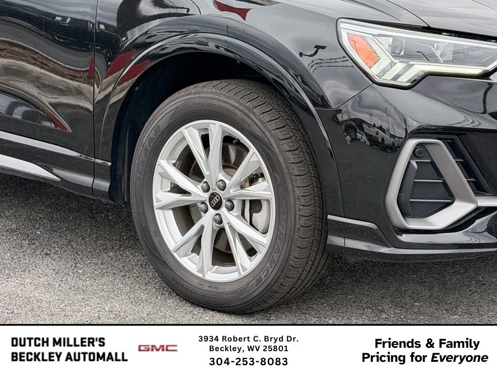 2025 Audi Q3 S line Premium