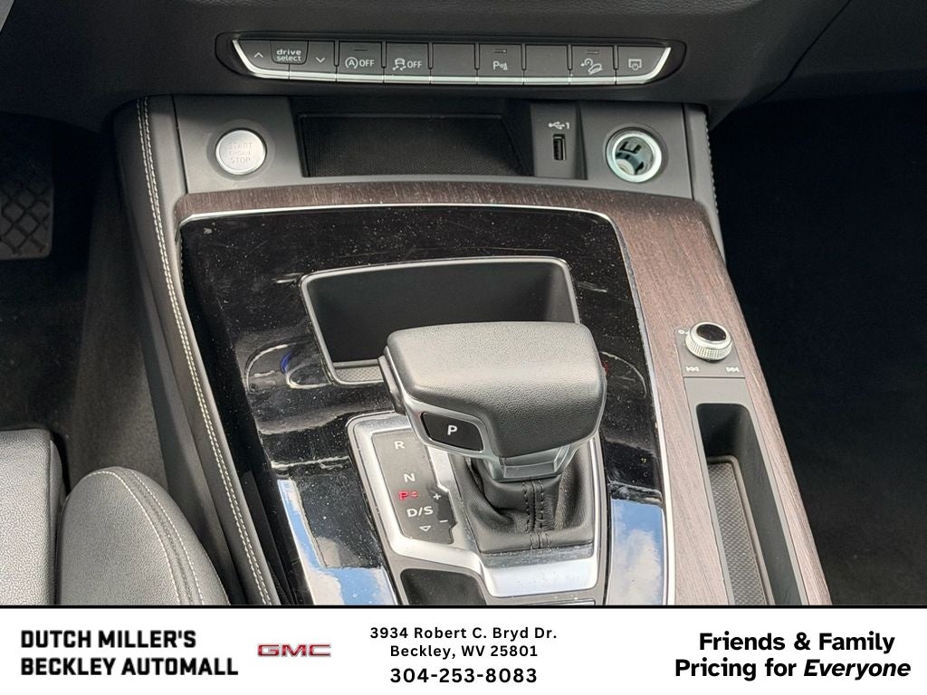 2024 Audi Q5 S line Premium Plus