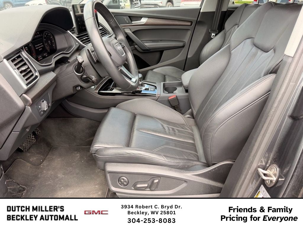 2024 Audi Q5 S line Premium Plus