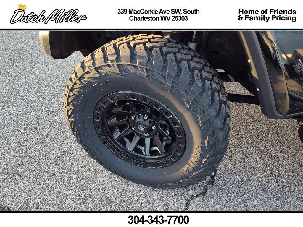 2022 Jeep Gladiator Overland