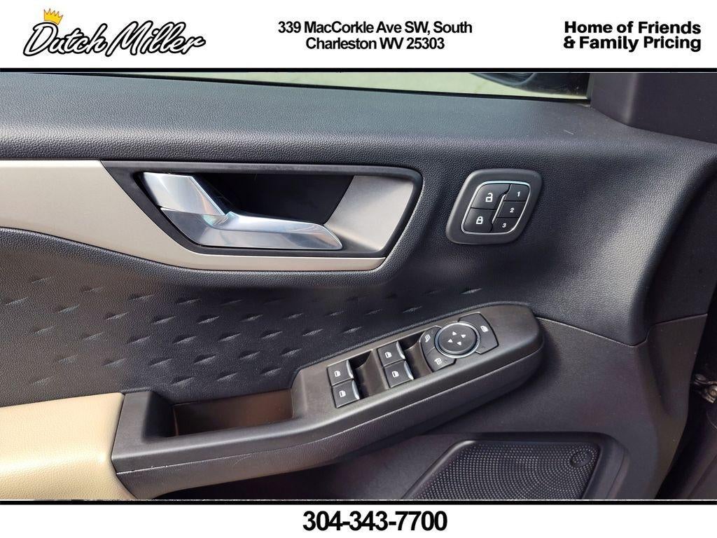 2020 Ford Escape SEL