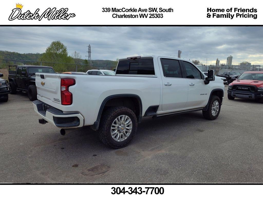 2022 Chevrolet Silverado High Country