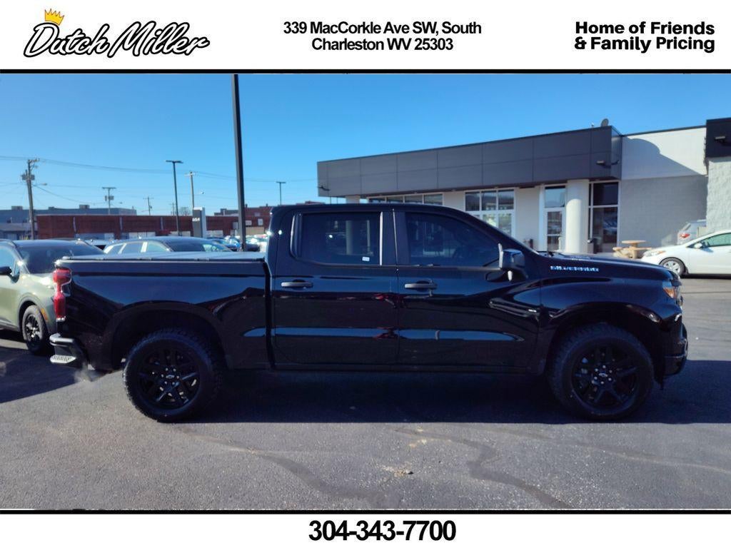 2025 Chevrolet Silverado Custom