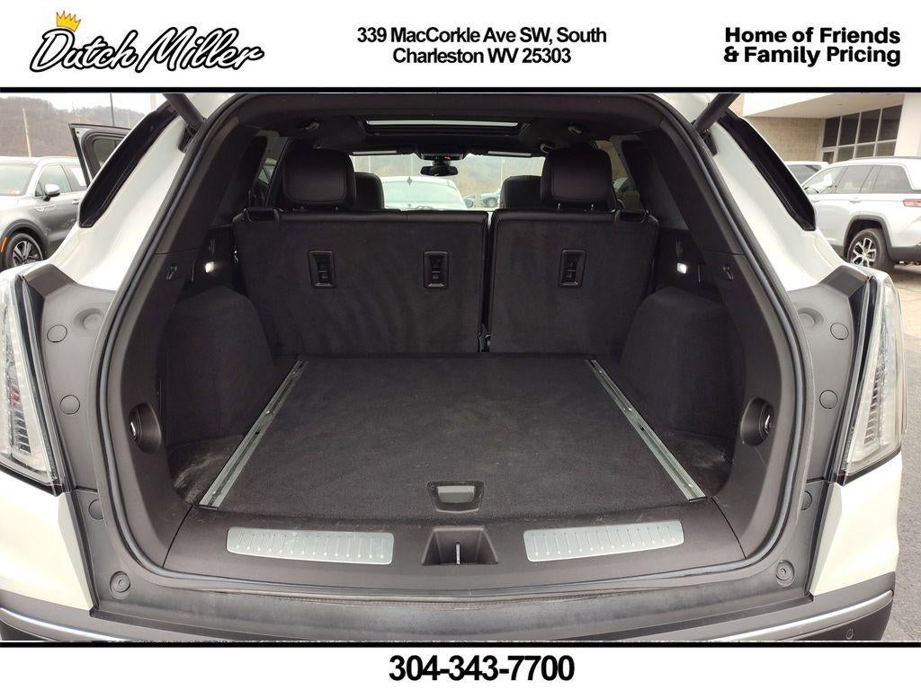 2022 Cadillac XT5 AWD Sport