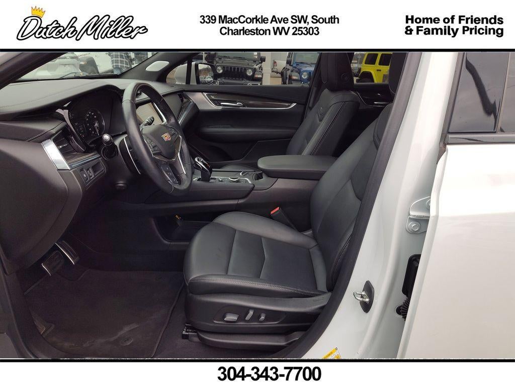 2022 Cadillac XT5 AWD Sport