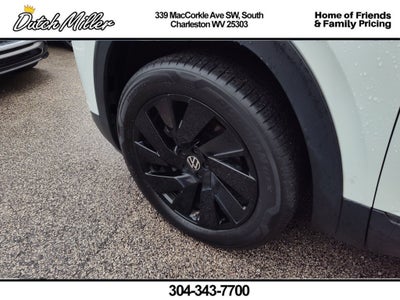 2025 Volkswagen Atlas Cross Sport 2.0T SE w/Technology