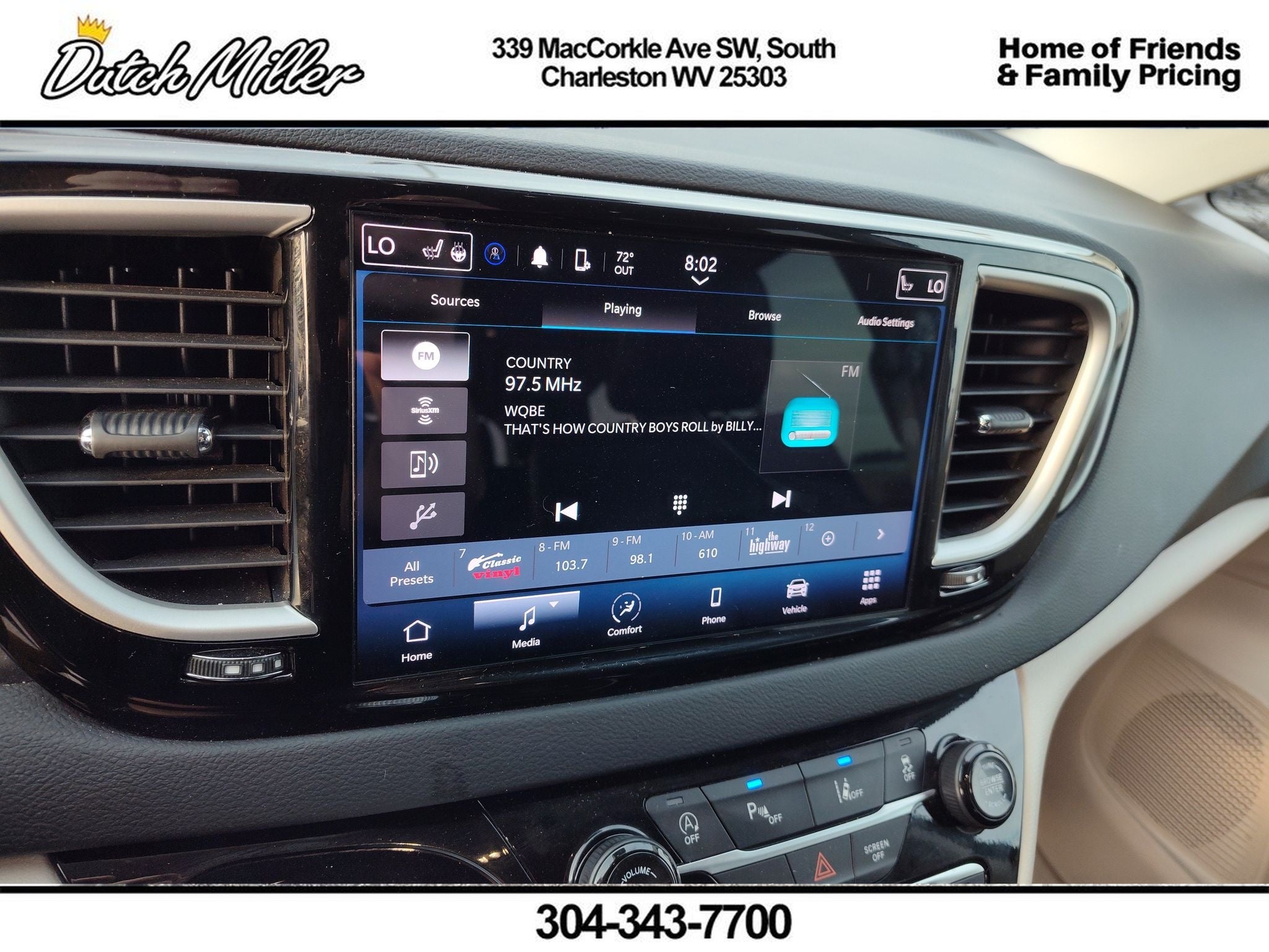 2024 Chrysler Pacifica Touring L