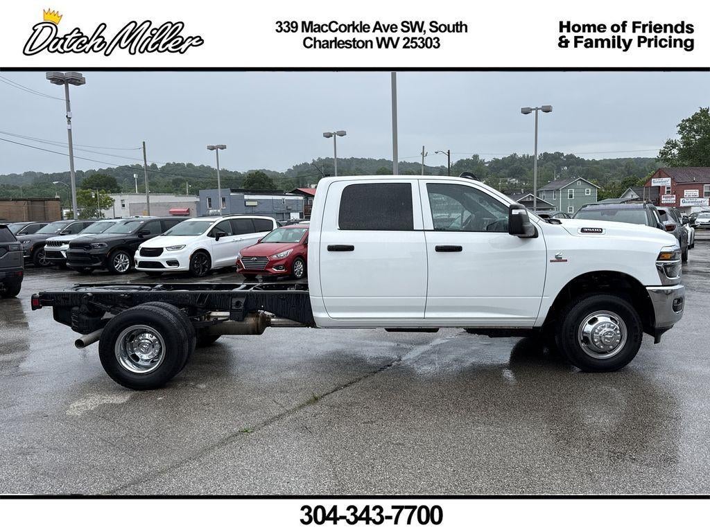 2026 RAM 3500 Chassis Tradesman