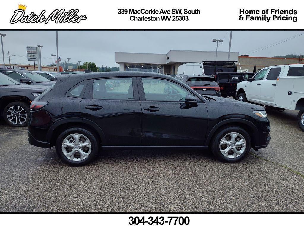 2025 Honda HR-V LX