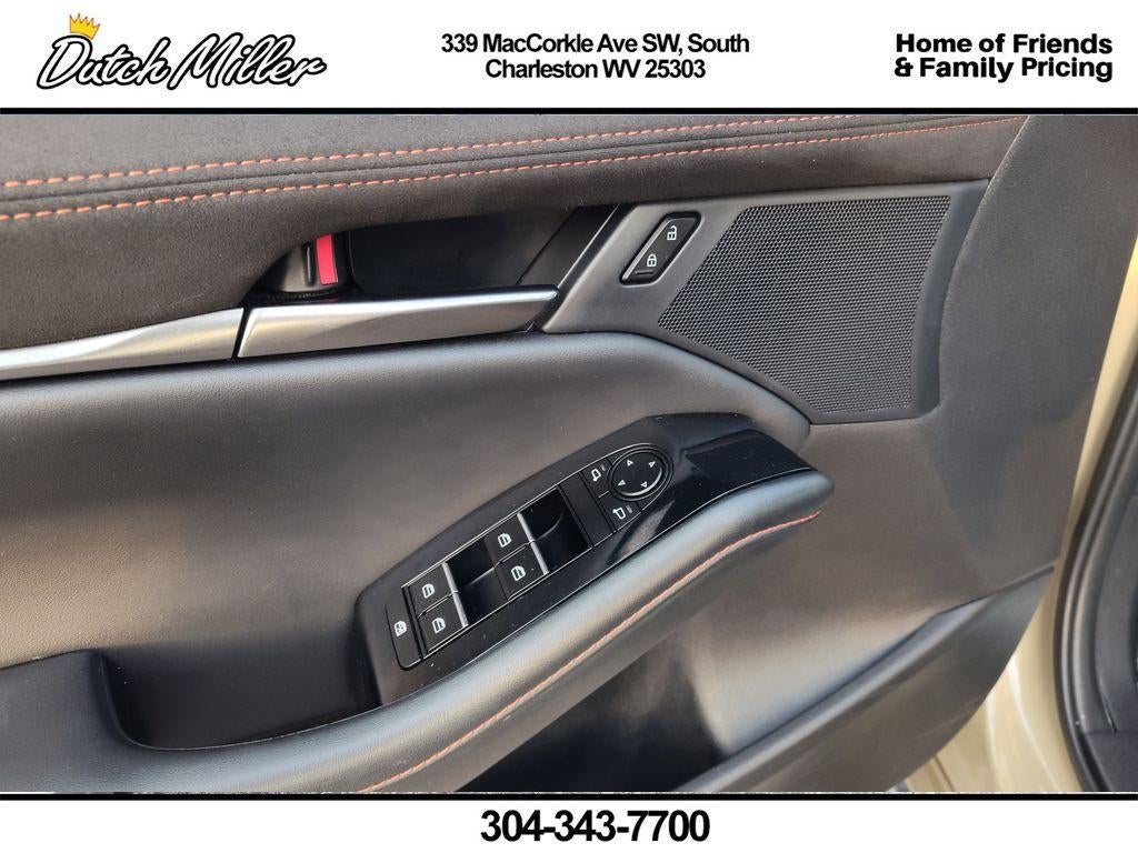 2024 Mazda Mazda3 2.5 Carbon Turbo