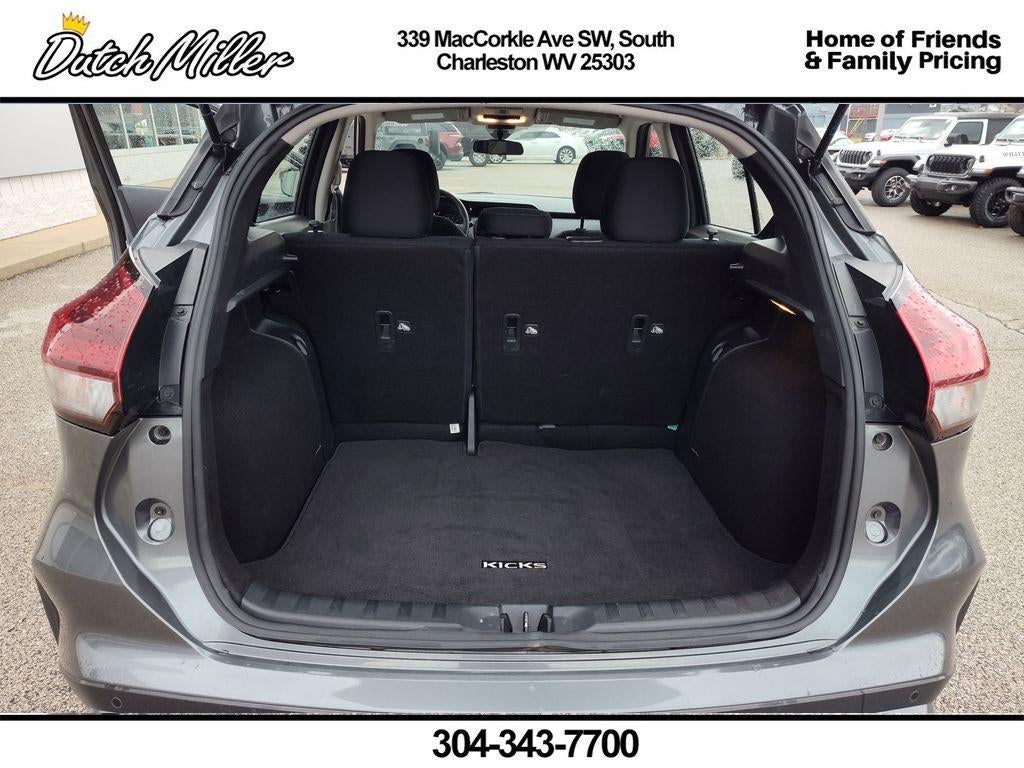 2024 Nissan Kicks SV