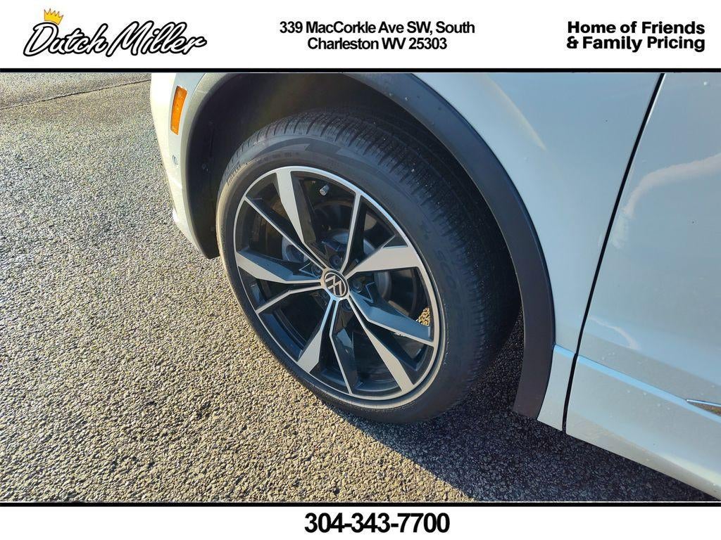 2024 Volkswagen Tiguan SEL R-Line