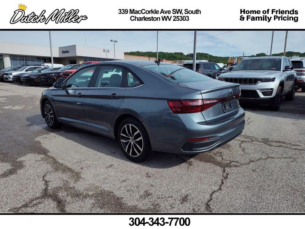 2025 Volkswagen Jetta SE