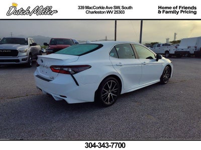 2024 Toyota Camry Hybrid Hybrid SE