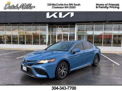 2024 Toyota Camry SE