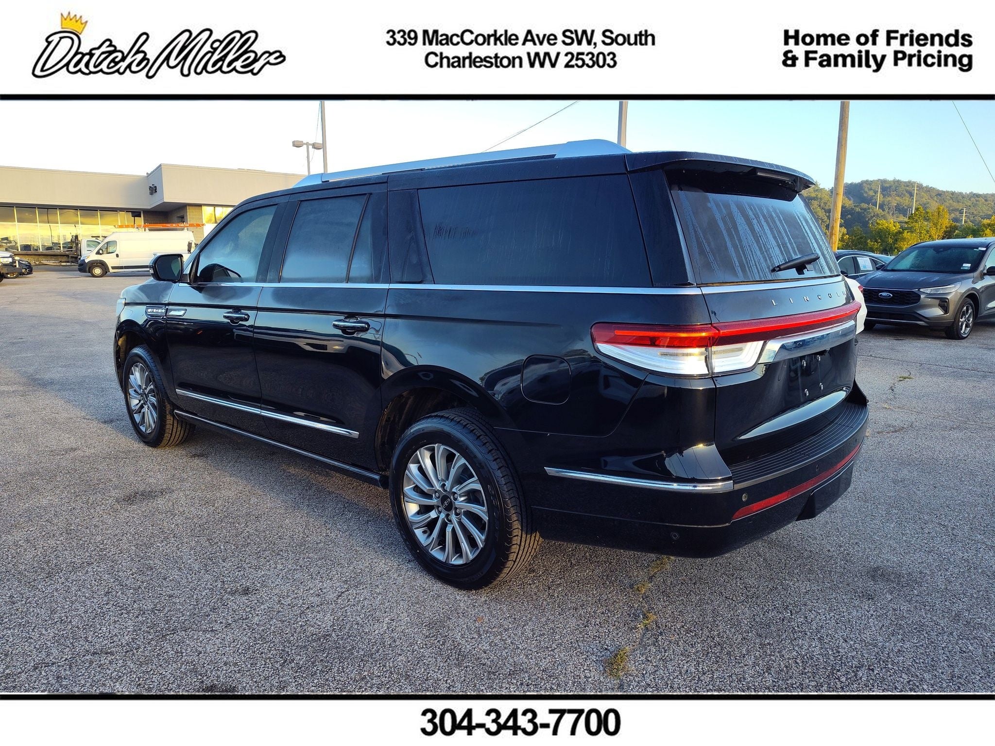 2022 Lincoln Navigator L Standard