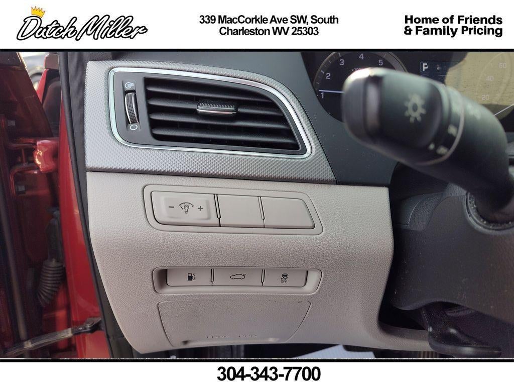 2015 Hyundai Sonata 2.4L SE