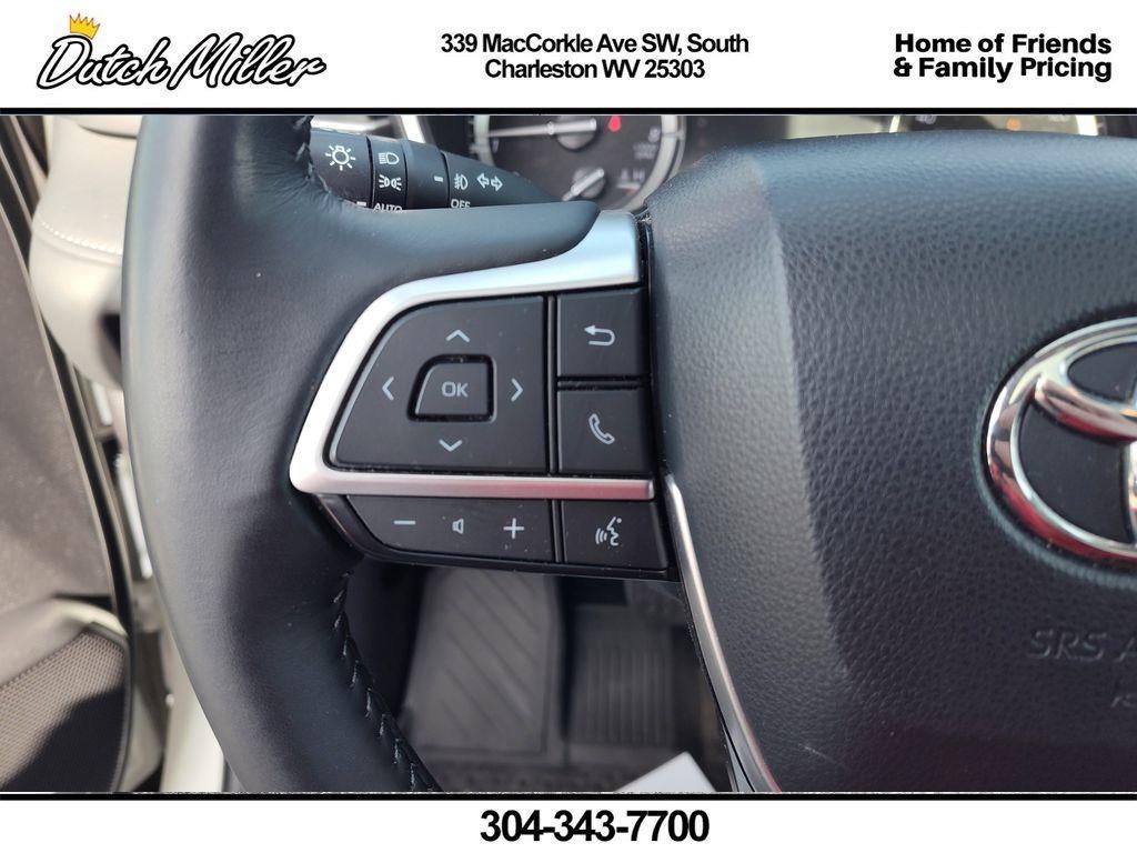 2022 Toyota Highlander XLE