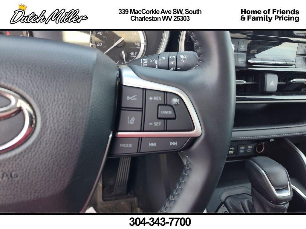 2022 Toyota Highlander XLE