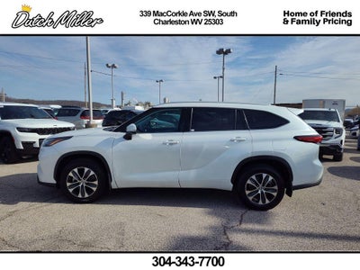 2022 Toyota Highlander XLE