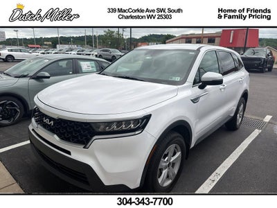 2022 Kia Sorento LX
