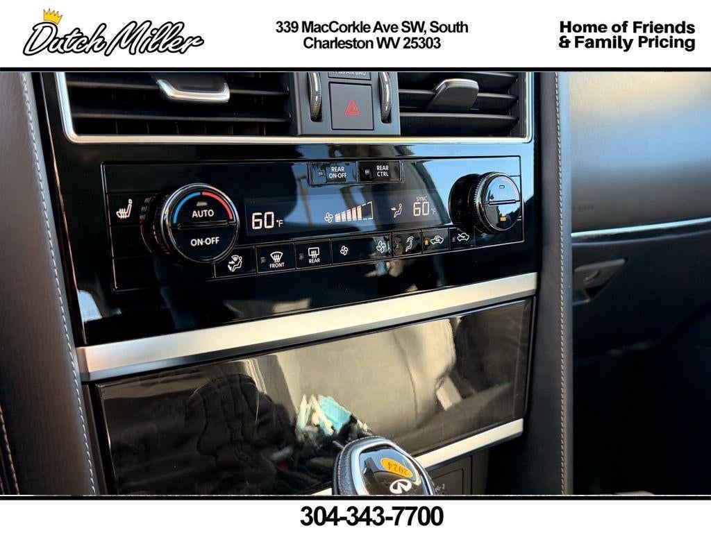 2024 INFINITI QX80 LUXE