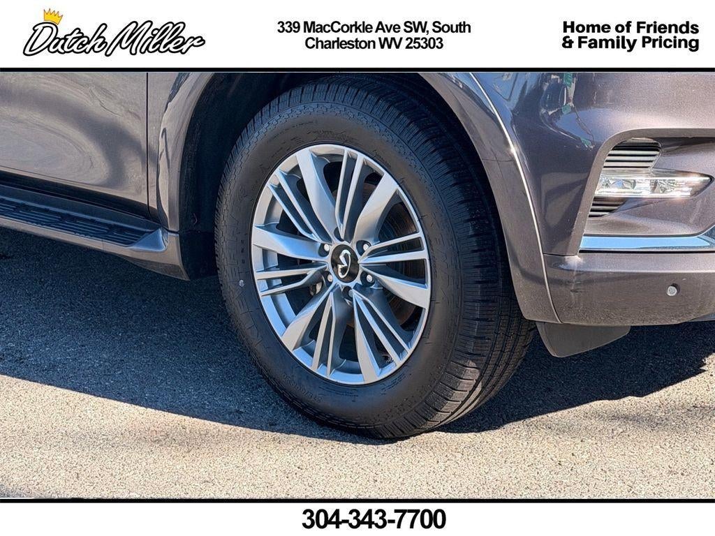 2024 INFINITI QX80 LUXE