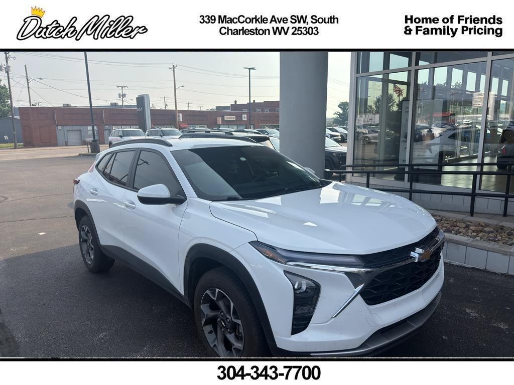 2025 Chevrolet Trax LT