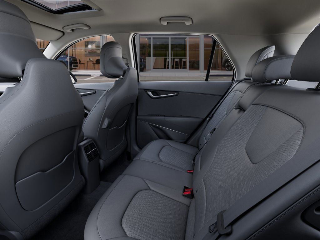 2025 Kia Niro SX