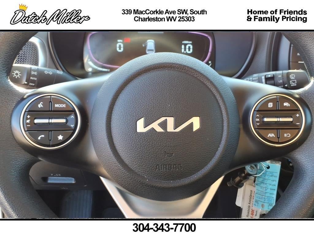 2024 Kia Soul LX