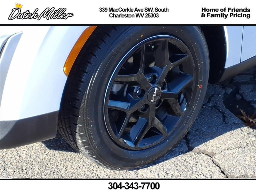 2024 Kia Soul LX