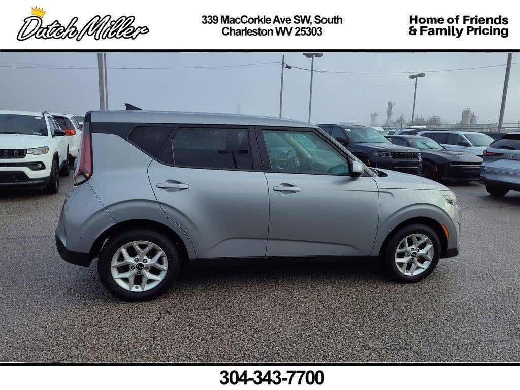 2024 Kia Soul LX