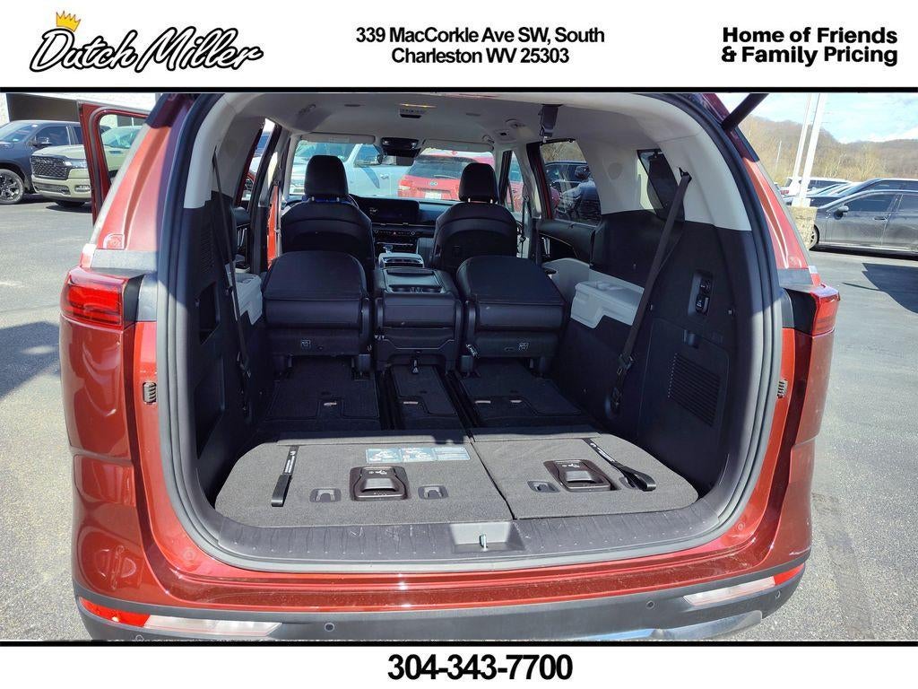 2024 Kia Carnival SX