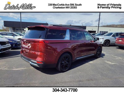 2024 Kia Carnival SX