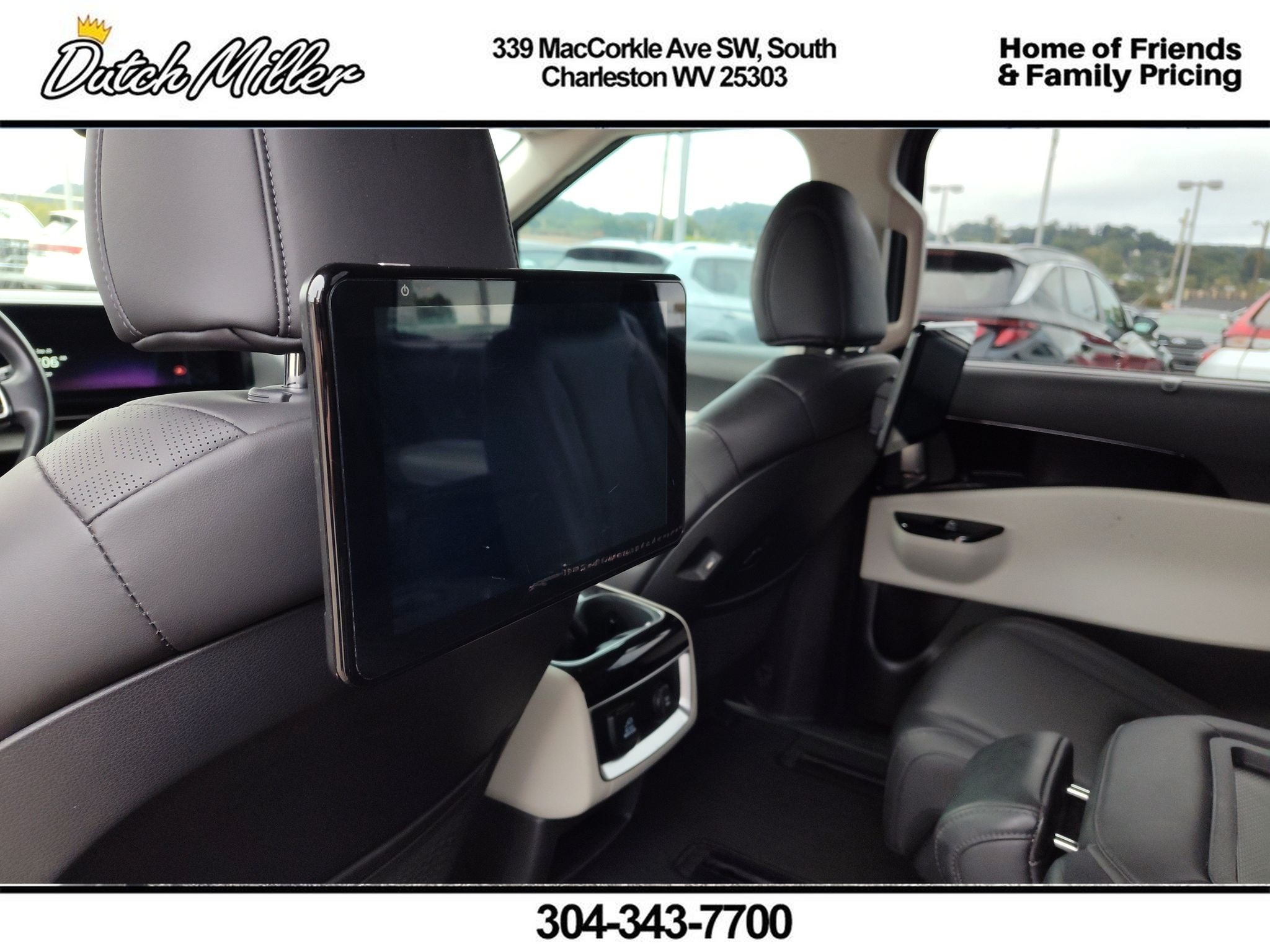 2024 Kia Carnival SX